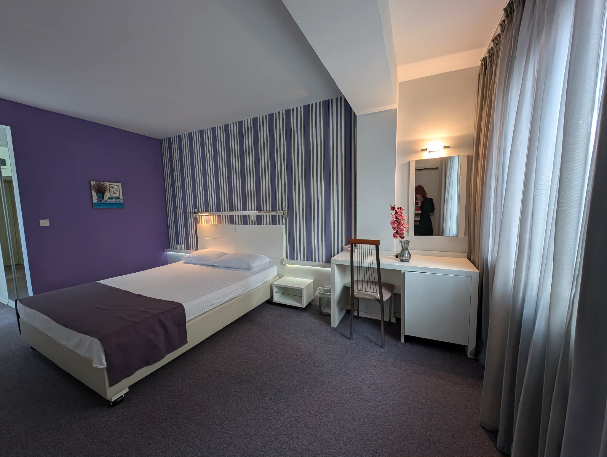 Violet Stay apartment in Skopje - comfortable accommodation